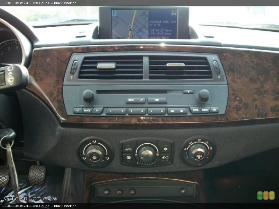 Black Interior Controls for the 2008 BMW Z4 3.0si Coupe #38384530