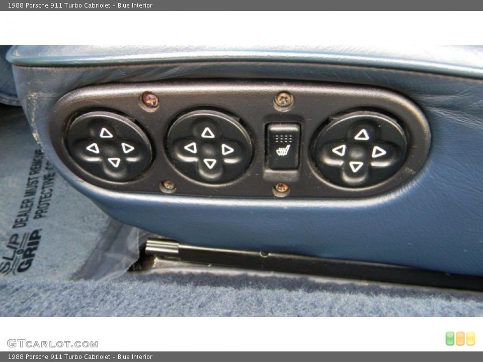 Blue Interior Controls for the 1988 Porsche 911 Turbo Cabriolet #38388519