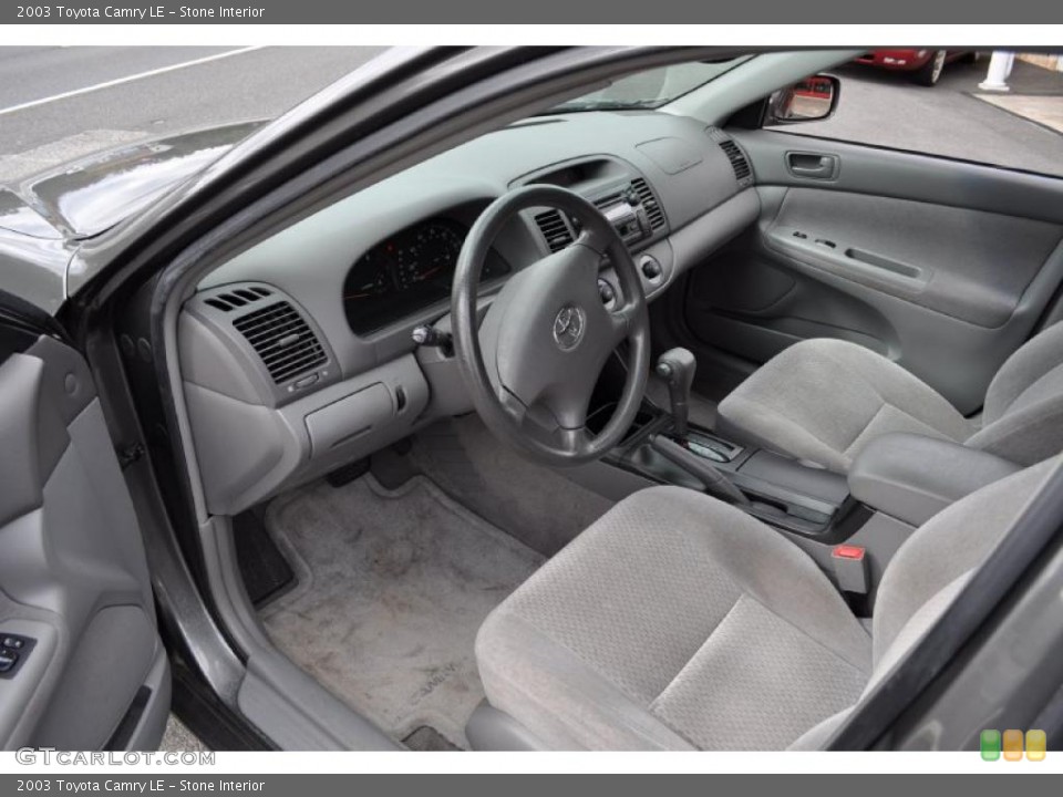 Stone Interior Photo for the 2003 Toyota Camry LE #38389971