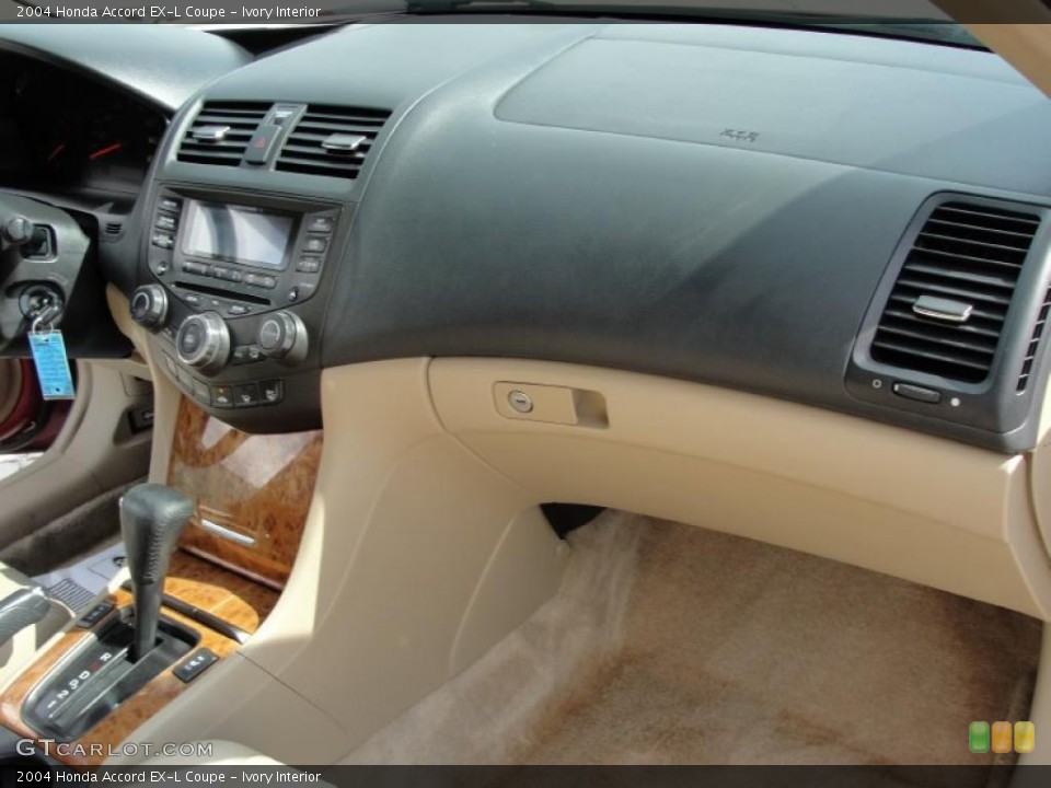 Ivory Interior Photo for the 2004 Honda Accord EX-L Coupe #38390175