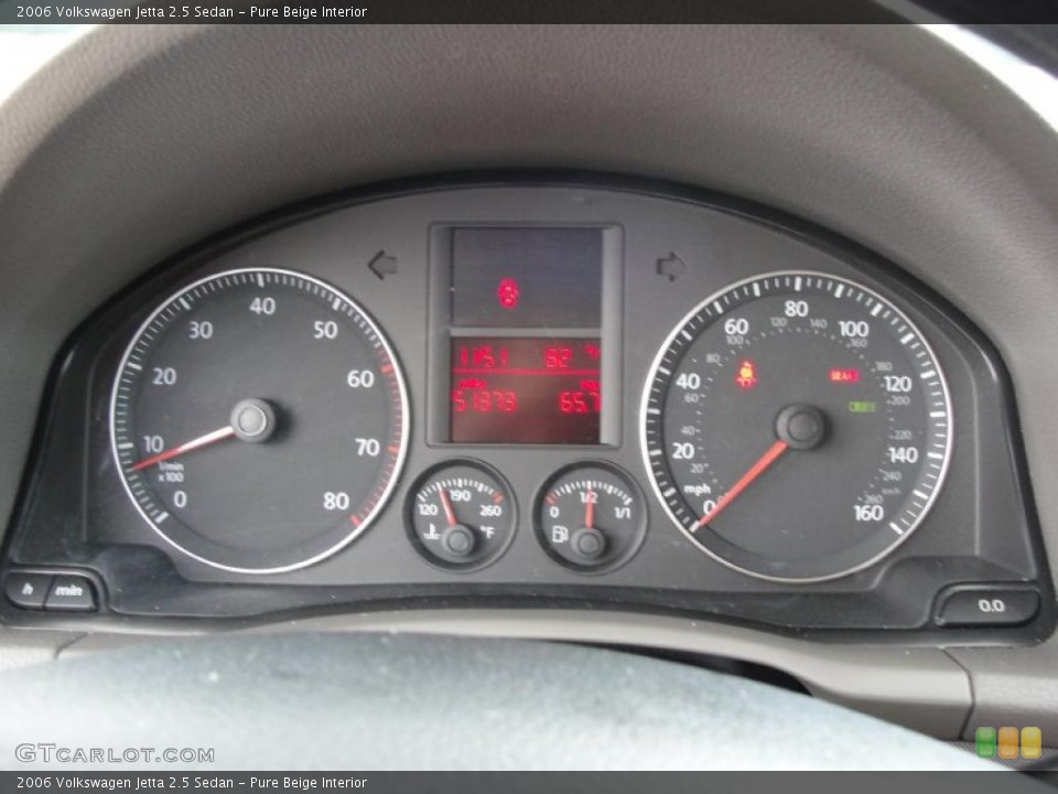 Pure Beige Interior Gauges for the 2006 Volkswagen Jetta 2.5 Sedan #38392420