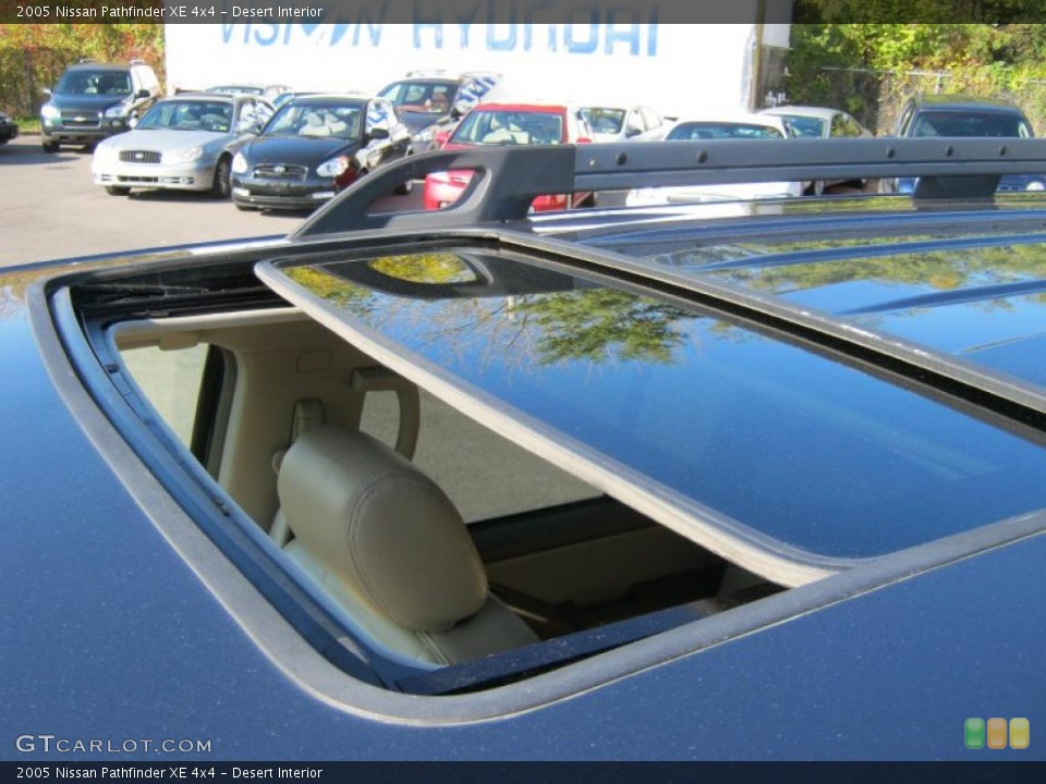 Desert Interior Sunroof for the 2005 Nissan Pathfinder XE 4x4 #38394136