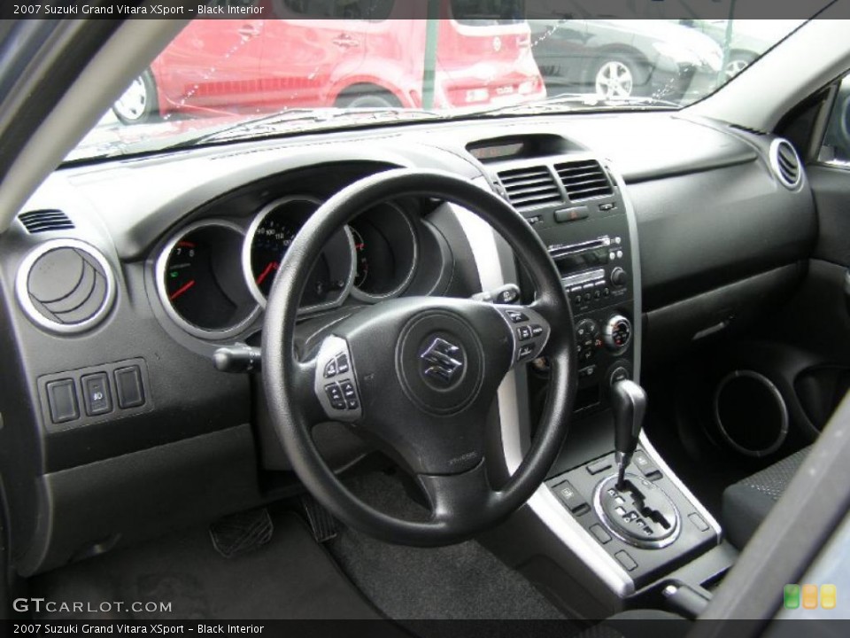Black Interior Dashboard for the 2007 Suzuki Grand Vitara XSport #38401932