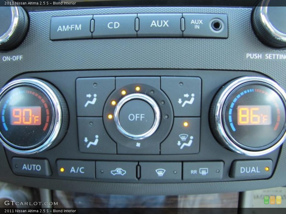 Blond Interior Controls for the 2011 Nissan Altima 2.5 S #38406284