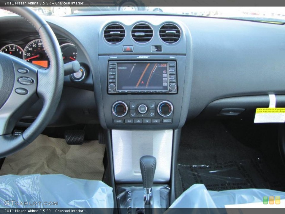 Charcoal Interior Controls for the 2011 Nissan Altima 3.5 SR #38406488