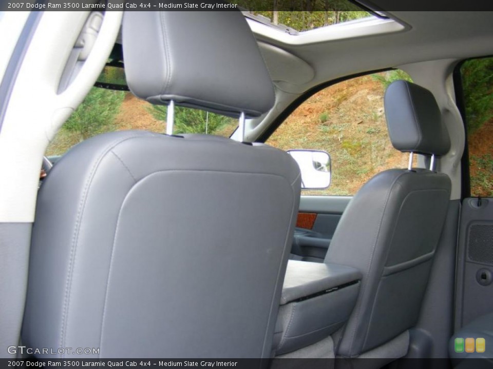 Medium Slate Gray Interior Photo for the 2007 Dodge Ram 3500 Laramie Quad Cab 4x4 #38407756