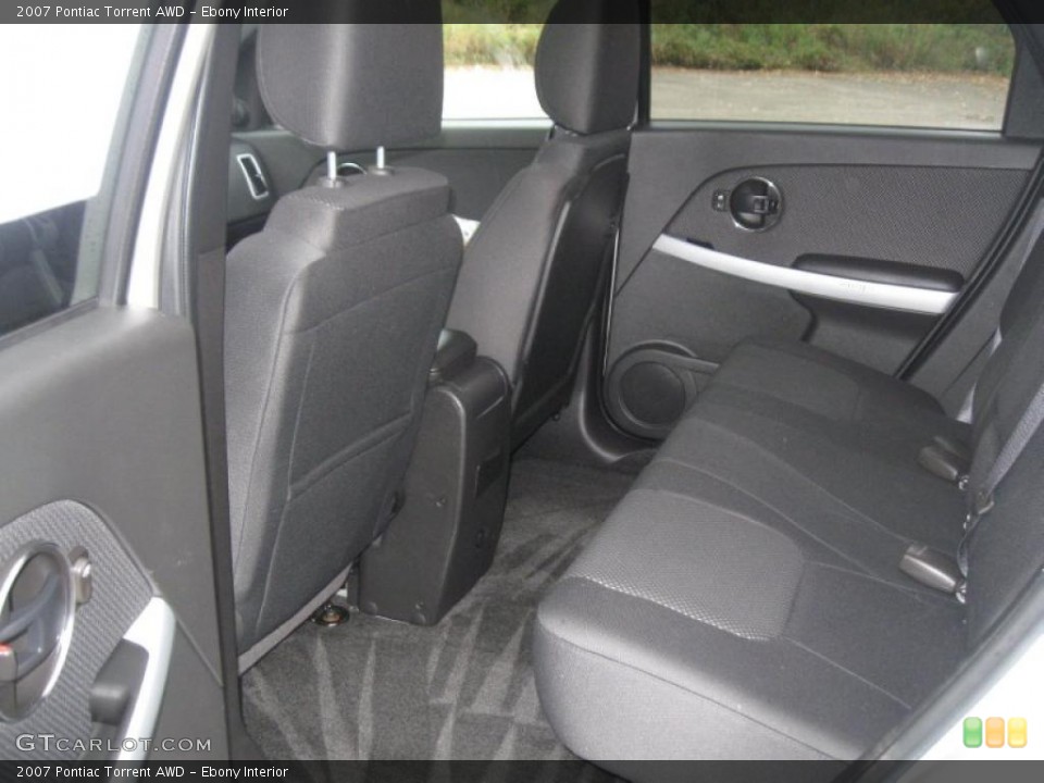 Ebony Interior Photo for the 2007 Pontiac Torrent AWD #38409420