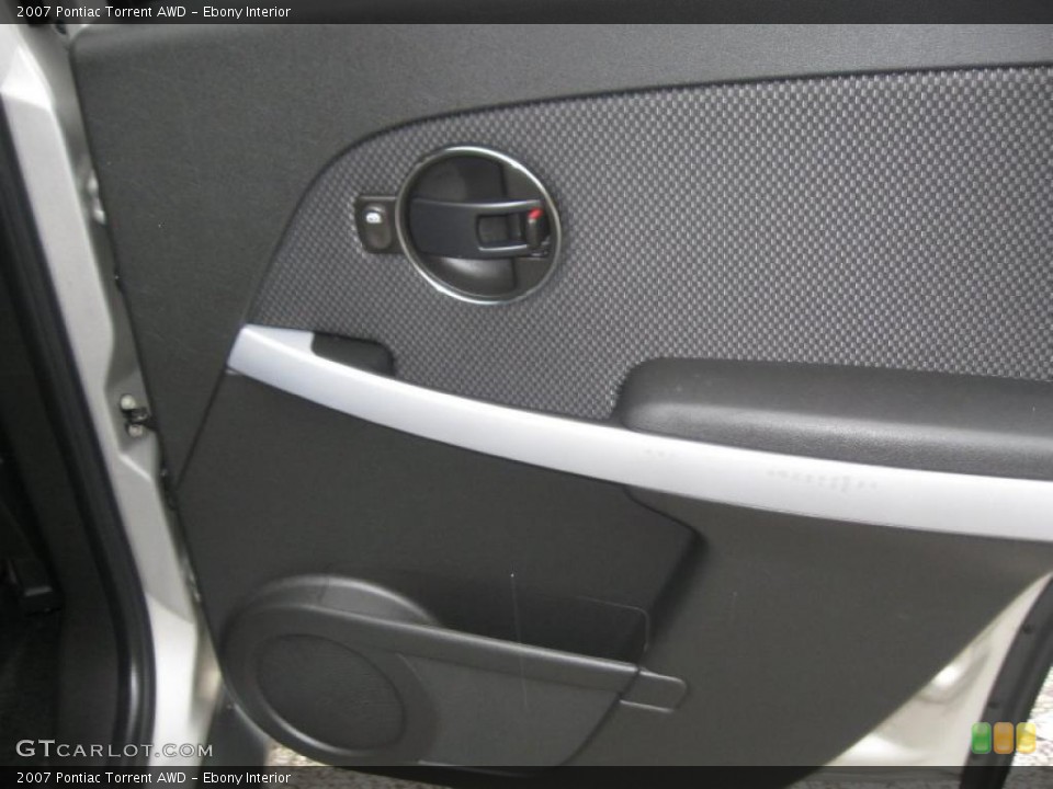 Ebony Interior Door Panel for the 2007 Pontiac Torrent AWD #38409424