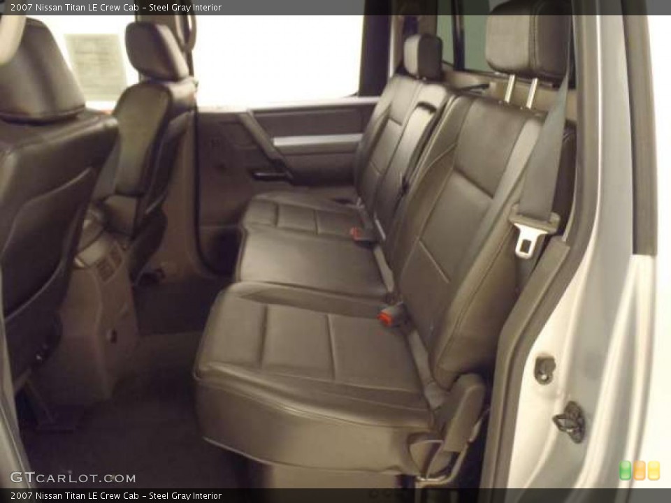 Steel Gray Interior Photo for the 2007 Nissan Titan LE Crew Cab #38413813
