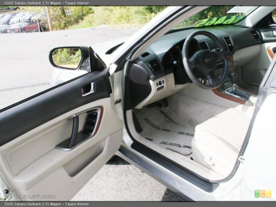 Taupe Interior Photo for the 2005 Subaru Outback 2.5i Wagon #38416877