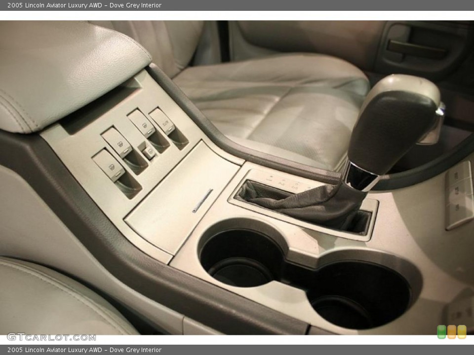 Dove Grey Interior Transmission for the 2005 Lincoln Aviator Luxury AWD #38418017