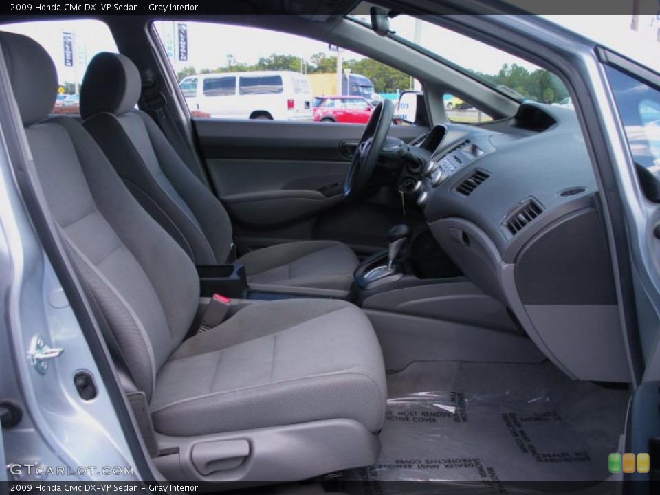 Gray Interior Photo for the 2009 Honda Civic DX-VP Sedan #38419209