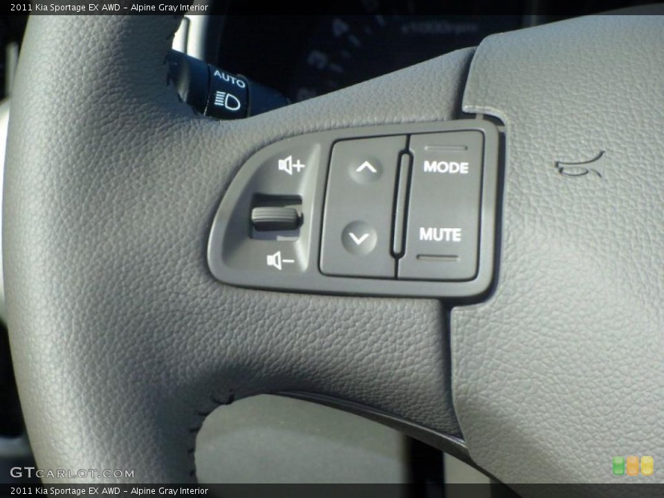 Alpine Gray Interior Controls for the 2011 Kia Sportage EX AWD #38419529