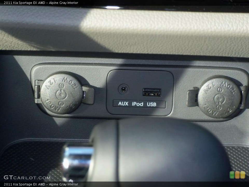 Alpine Gray Interior Controls for the 2011 Kia Sportage EX AWD #38419641
