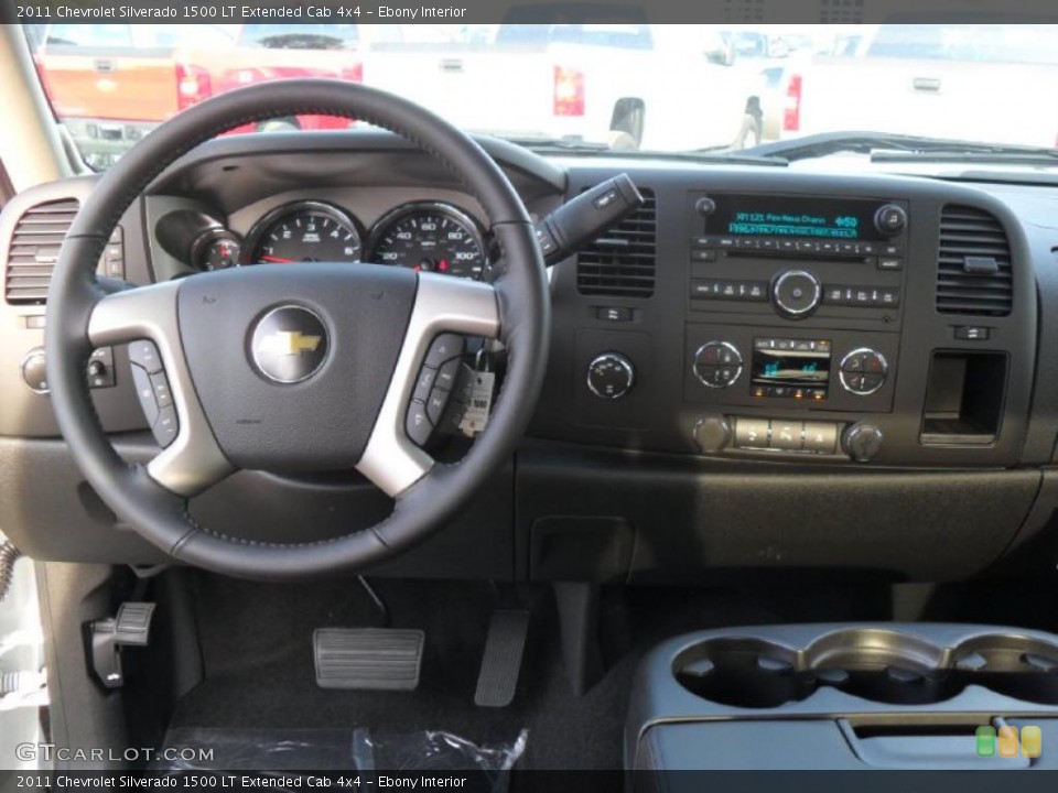 Ebony Interior Dashboard for the 2011 Chevrolet Silverado 1500 LT Extended Cab 4x4 #38424033