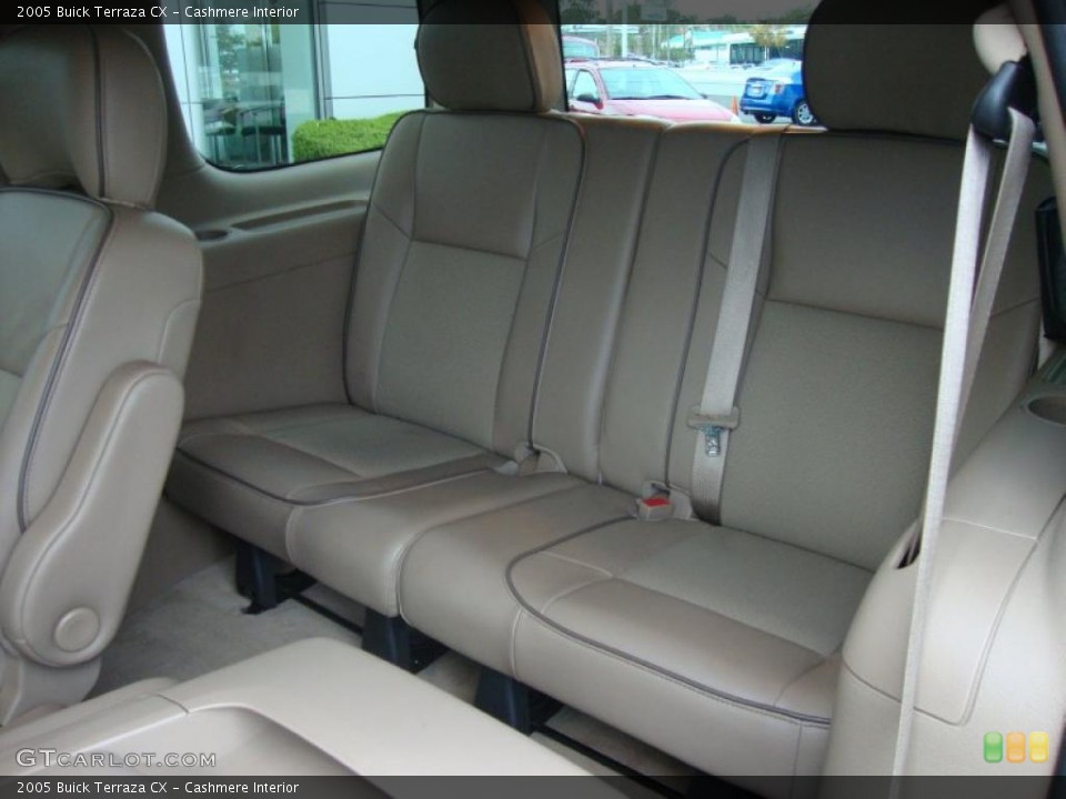 Cashmere Interior Photo for the 2005 Buick Terraza CX #38425069