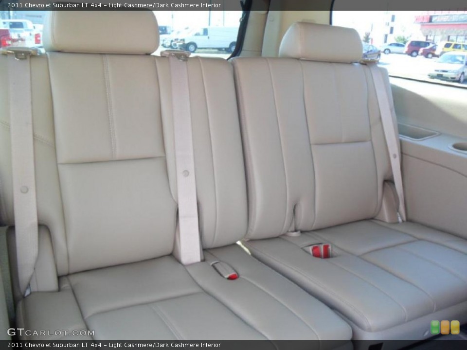 Light Cashmere/Dark Cashmere Interior Photo for the 2011 Chevrolet Suburban LT 4x4 #38426573