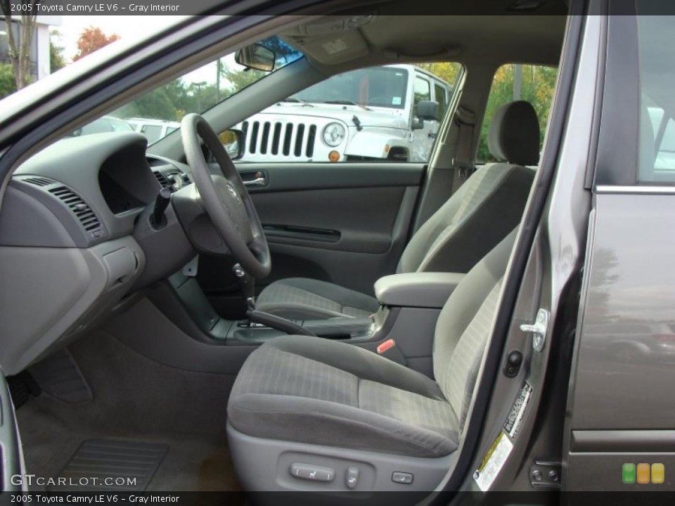 Gray Interior Prime Interior for the 2005 Toyota Camry LE V6 #38426941
