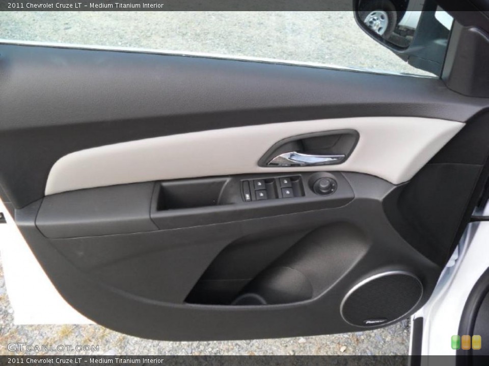Medium Titanium Interior Door Panel for the 2011 Chevrolet Cruze LT #38429201