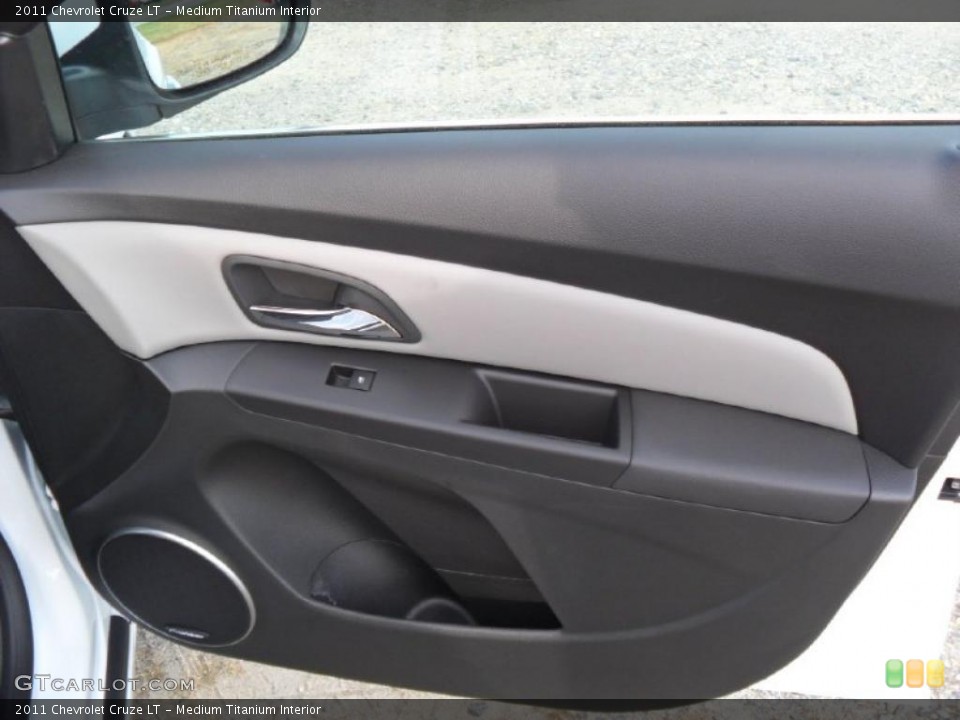 Medium Titanium Interior Door Panel for the 2011 Chevrolet Cruze LT #38429413