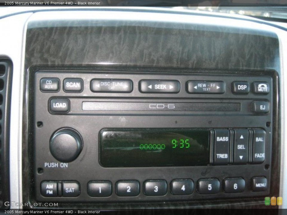 Black Interior Controls for the 2005 Mercury Mariner V6 Premier 4WD #38429633
