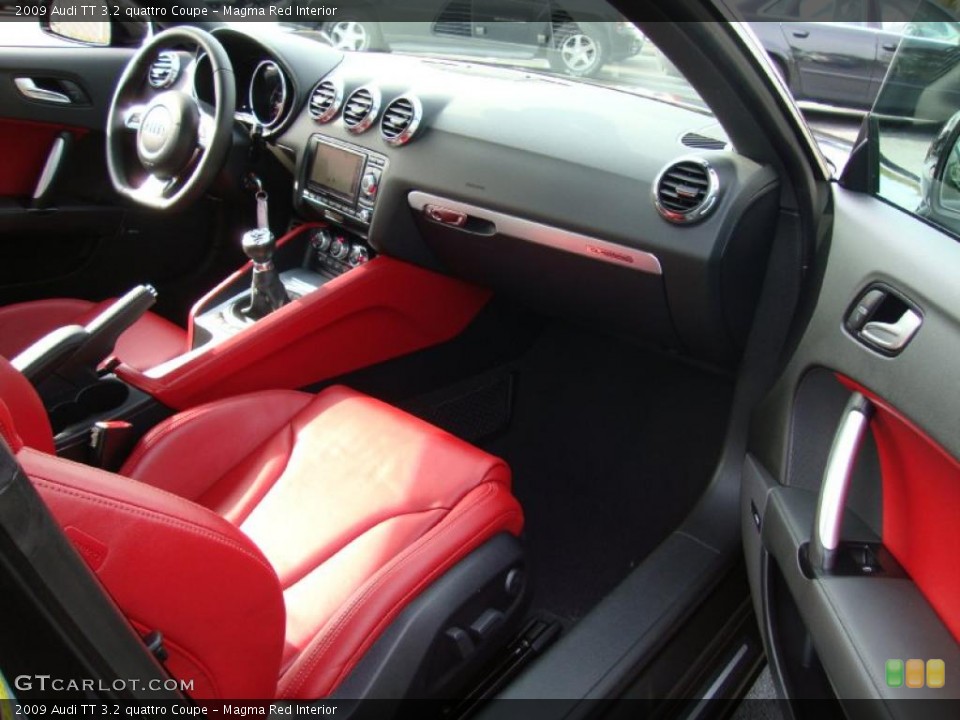 Magma Red Interior Dashboard for the 2009 Audi TT 3.2 quattro Coupe #38430409