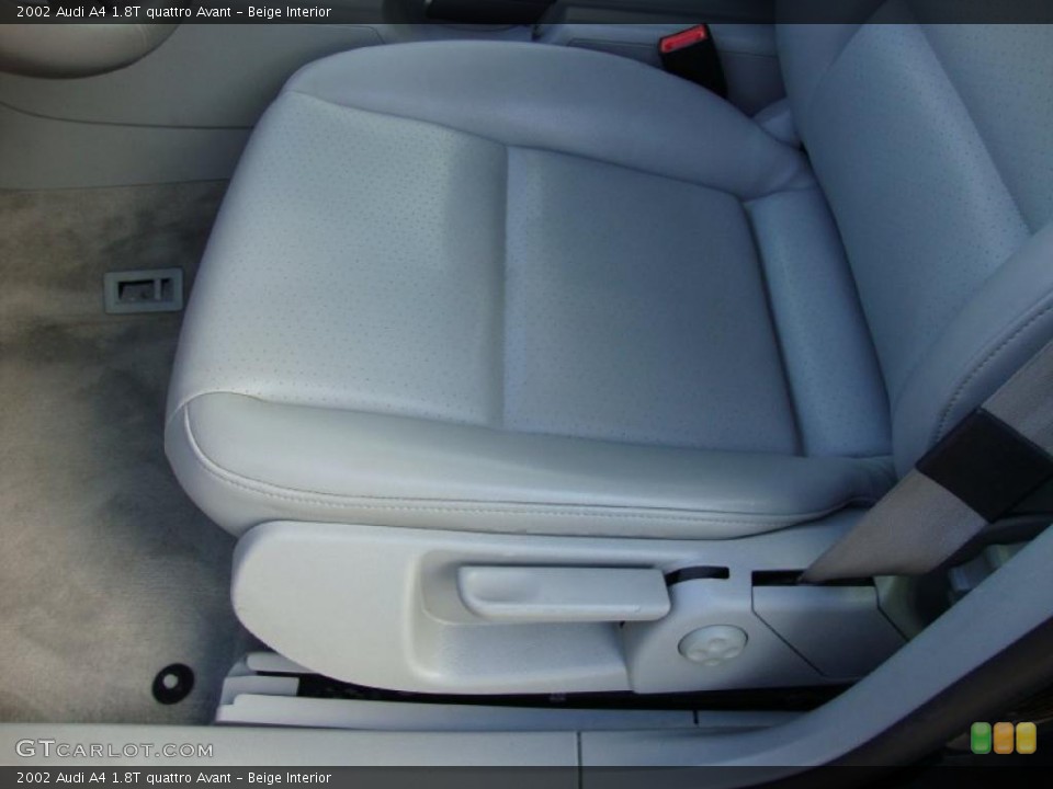 Beige Interior Photo for the 2002 Audi A4 1.8T quattro Avant #38432856