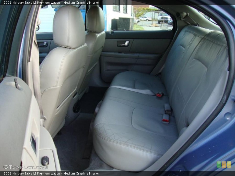 Medium Graphite Interior Photo for the 2001 Mercury Sable LS Premium Wagon #38433804