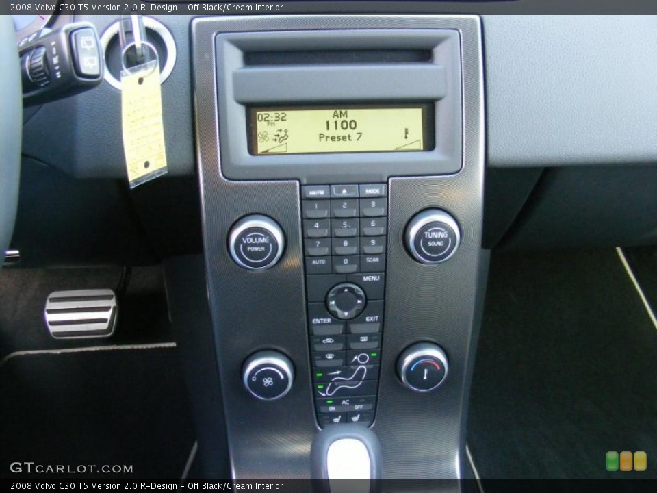 Off Black/Cream Interior Controls for the 2008 Volvo C30 T5 Version 2.0 R-Design #38436628