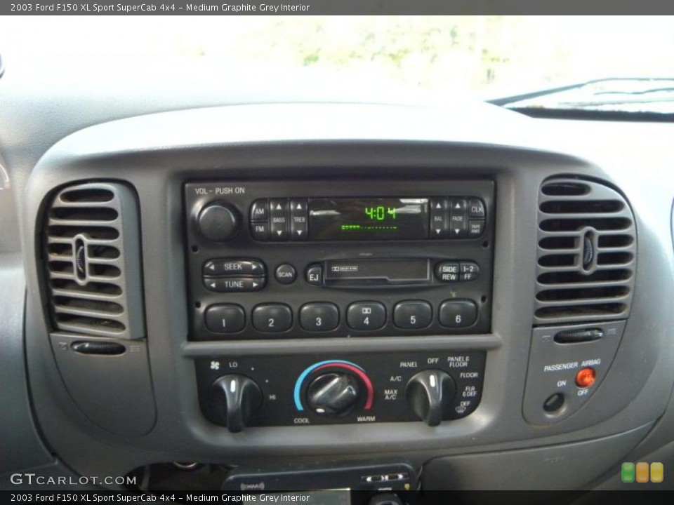 Medium Graphite Grey Interior Controls for the 2003 Ford F150 XL Sport SuperCab 4x4 #38440220