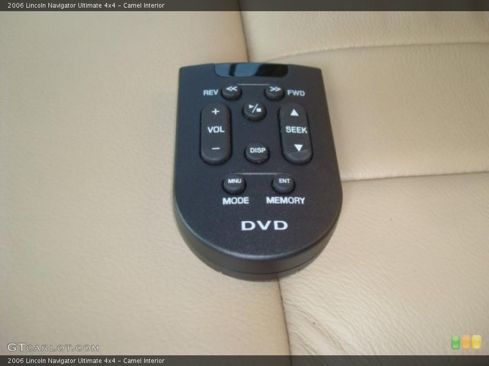 Camel Interior Controls for the 2006 Lincoln Navigator Ultimate 4x4 #38441896