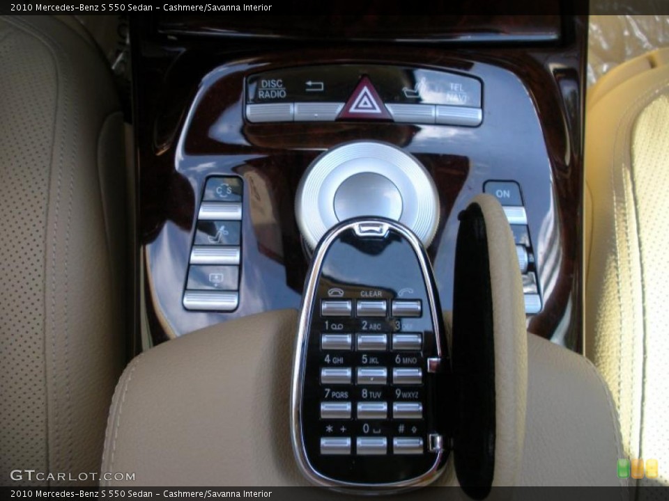 Cashmere/Savanna Interior Controls for the 2010 Mercedes-Benz S 550 Sedan #38443860