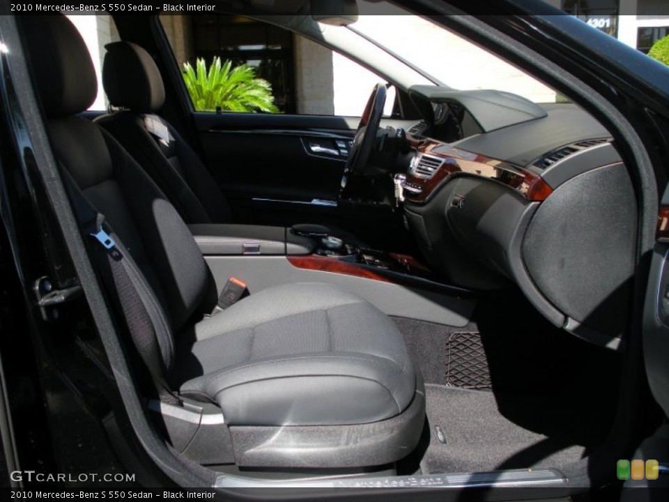 Black Interior Photo for the 2010 Mercedes-Benz S 550 Sedan #38444944