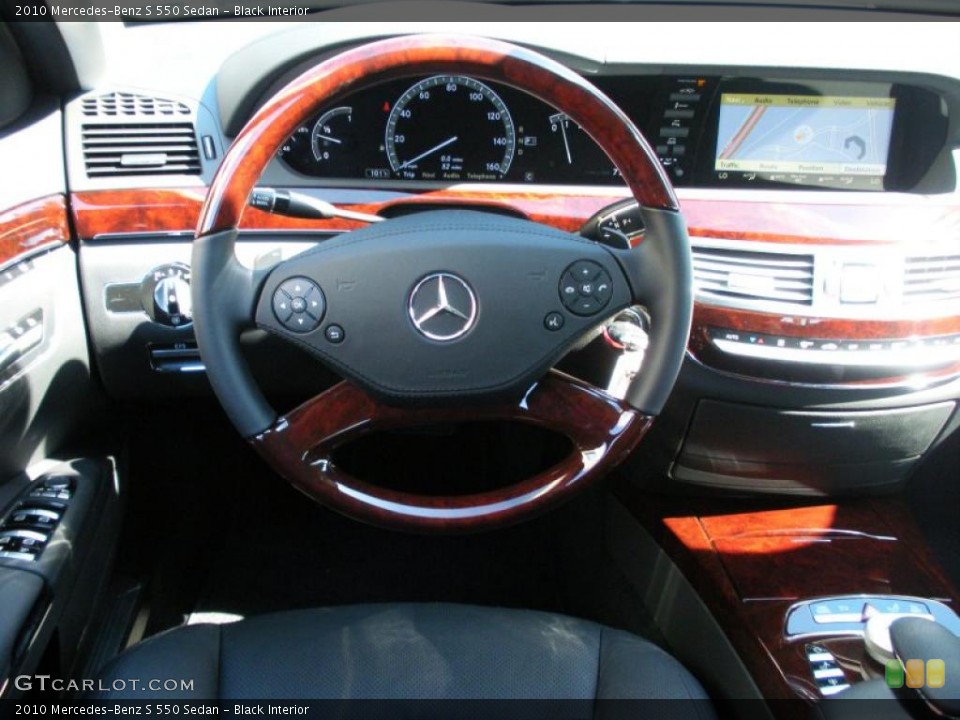 Black Interior Dashboard for the 2010 Mercedes-Benz S 550 Sedan #38444984