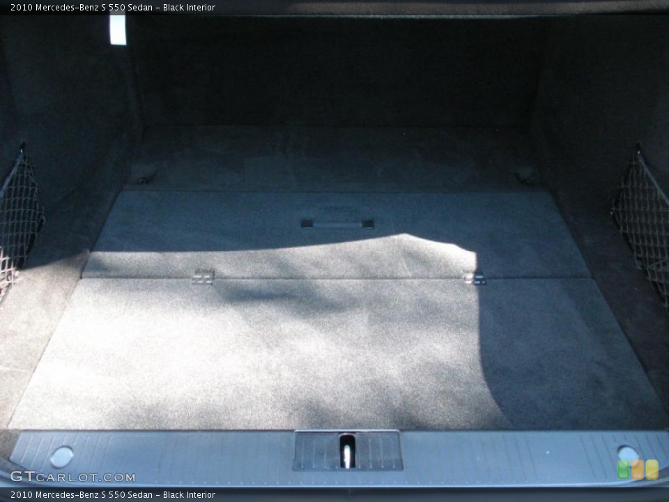 Black Interior Trunk for the 2010 Mercedes-Benz S 550 Sedan #38445072
