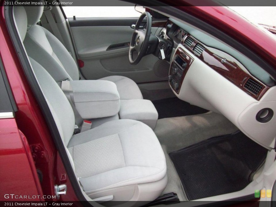 Gray Interior Photo for the 2011 Chevrolet Impala LT #38446152