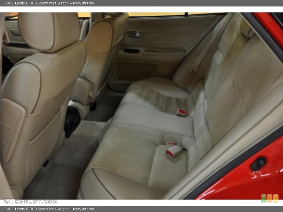 Ivory Interior Photo for the 2002 Lexus IS 300 SportCross Wagon #38449164
