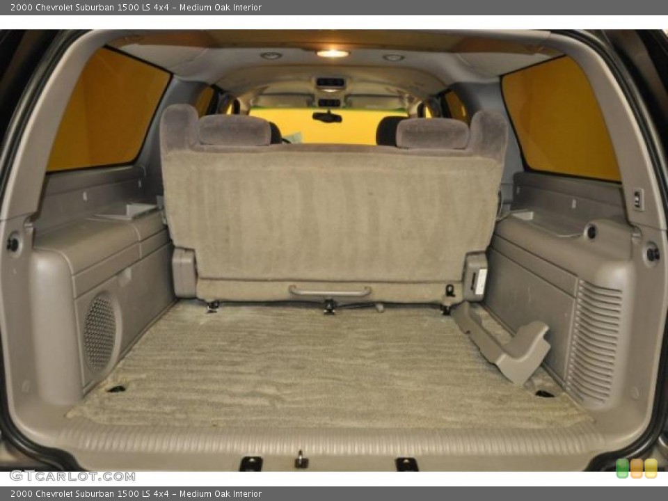 Medium Oak Interior Trunk for the 2000 Chevrolet Suburban 1500 LS 4x4 #38449956