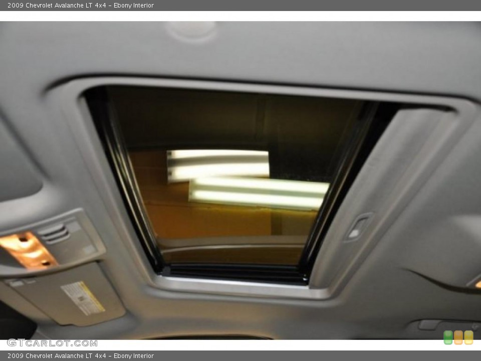 Ebony Interior Sunroof for the 2009 Chevrolet Avalanche LT 4x4 #38450176