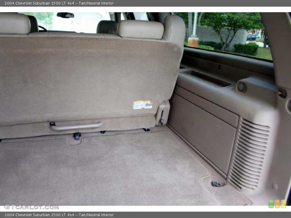 Tan/Neutral Interior Trunk for the 2004 Chevrolet Suburban 1500 LT 4x4 #38455233