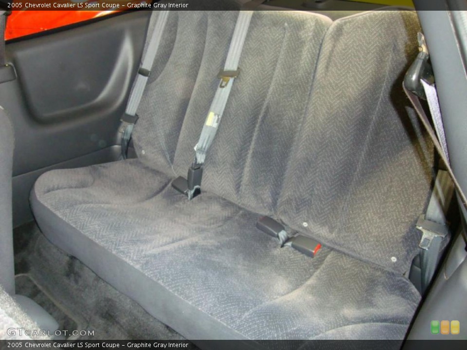 Graphite Gray Interior Photo for the 2005 Chevrolet Cavalier LS Sport Coupe #38456609