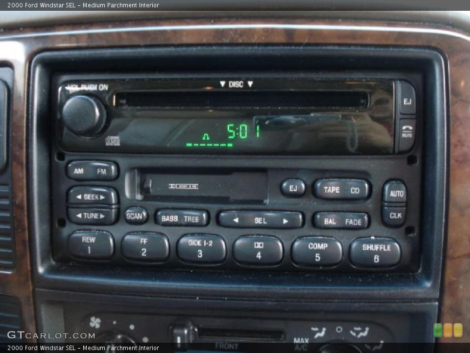 Medium Parchment Interior Controls for the 2000 Ford Windstar SEL #38458361