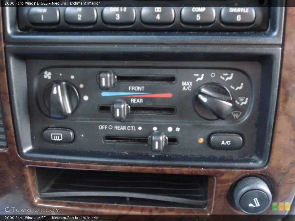 Medium Parchment Interior Controls for the 2000 Ford Windstar SEL #38458377