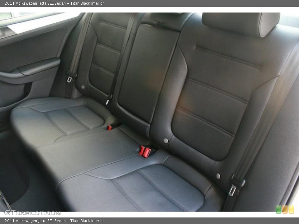 Titan Black Interior Photo for the 2011 Volkswagen Jetta SEL Sedan #38465813