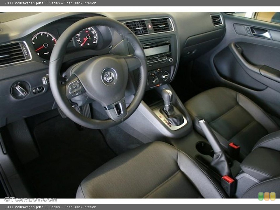 Titan Black Interior Prime Interior for the 2011 Volkswagen Jetta SE Sedan #38466049