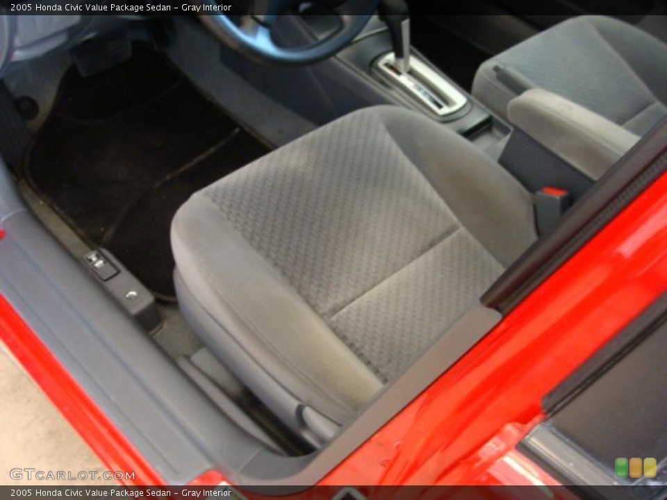 Gray Interior Photo for the 2005 Honda Civic Value Package Sedan #38466977