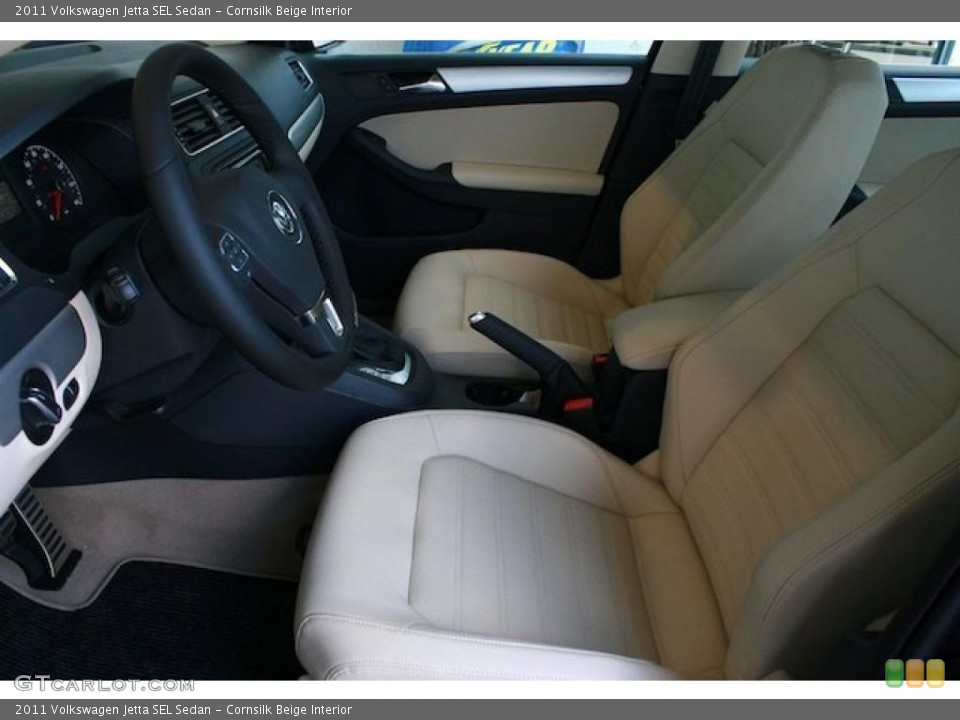 Cornsilk Beige Interior Photo for the 2011 Volkswagen Jetta SEL Sedan #38467661