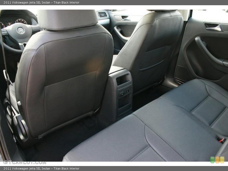 Titan Black Interior Photo for the 2011 Volkswagen Jetta SEL Sedan #38468005