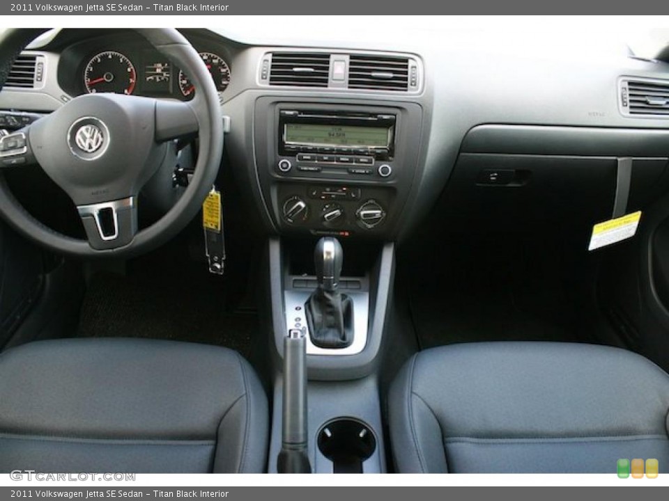 Titan Black Interior Dashboard for the 2011 Volkswagen Jetta SE Sedan #38468125