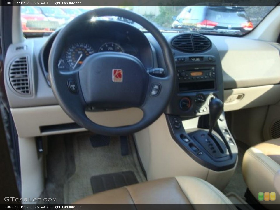 Light Tan Interior Photo for the 2002 Saturn VUE V6 AWD #38468849